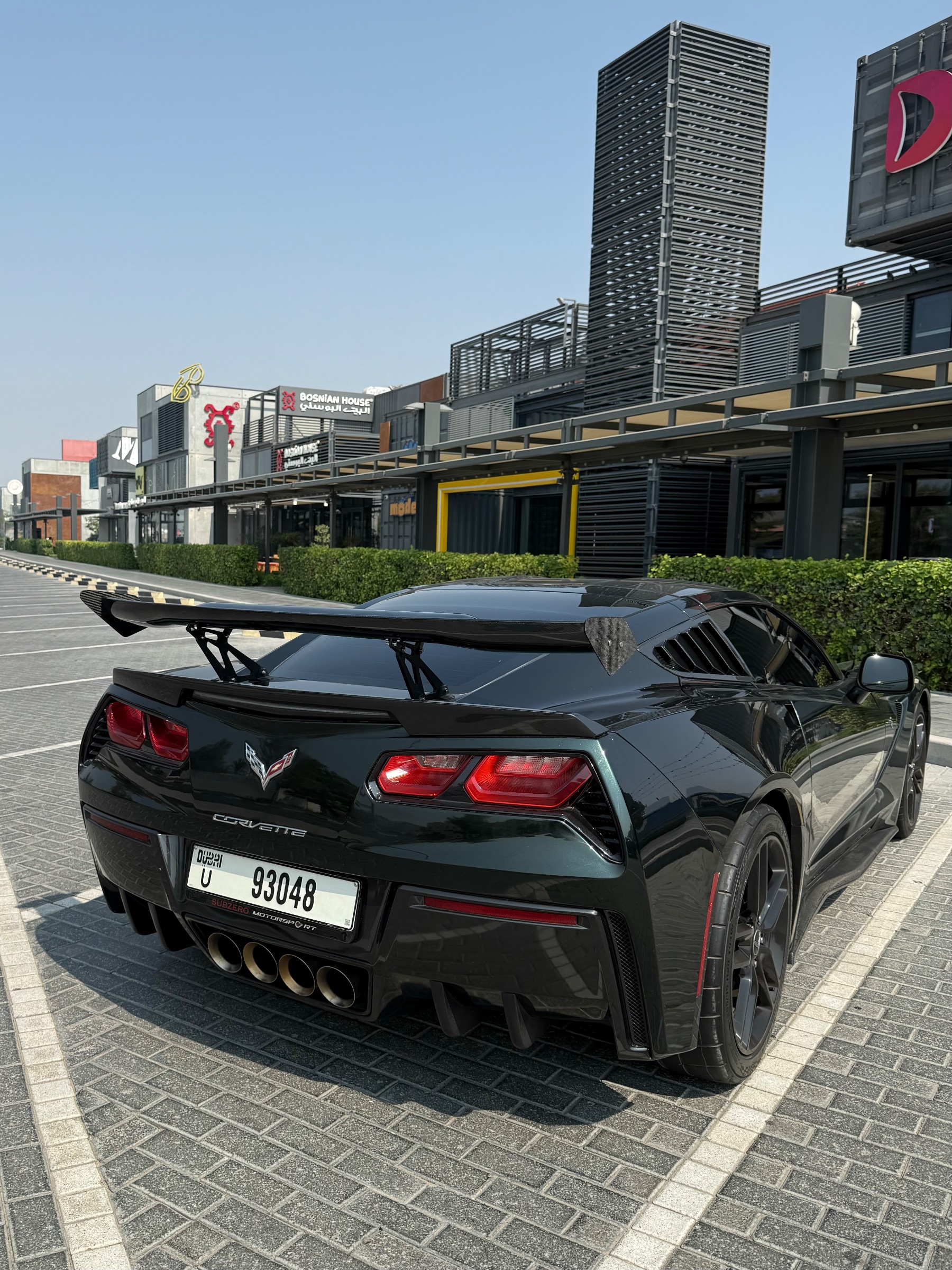 Corvette C7 με πτερύγιο, πίσω όψη